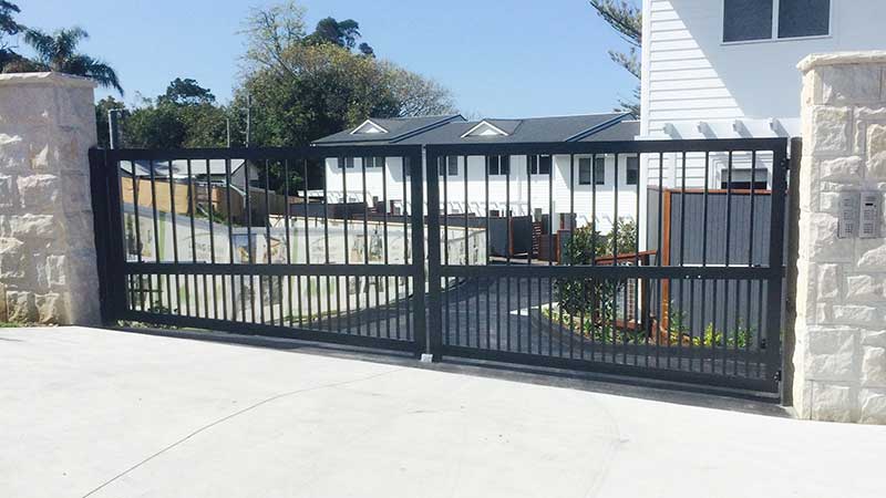 gate